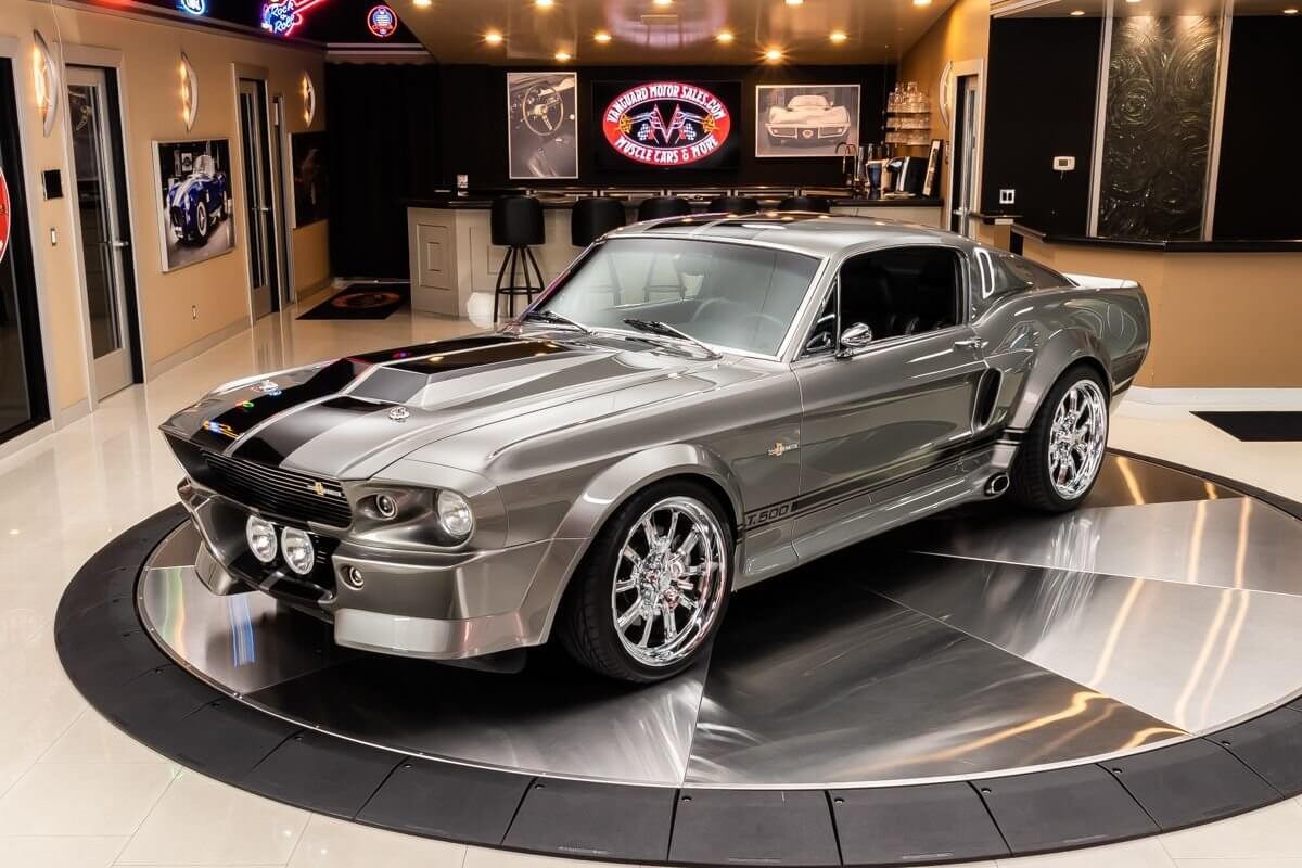 1967 Ford Mustang fastback restaurée en 2011