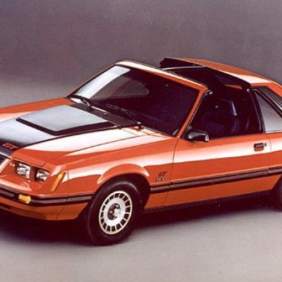 1983 ford mustang fox body