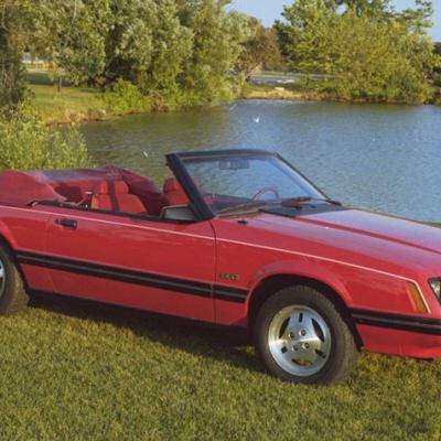 1983 mustang convertible