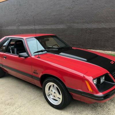 1983 mustang gt