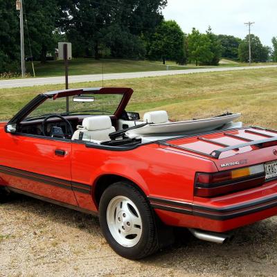 1984 mustang gt convertible