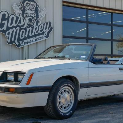 1985 mustang convertible