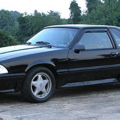 1993 ford mustang