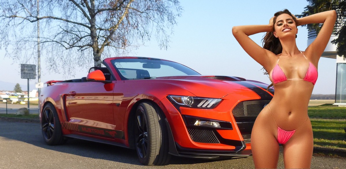  Mustang Girl