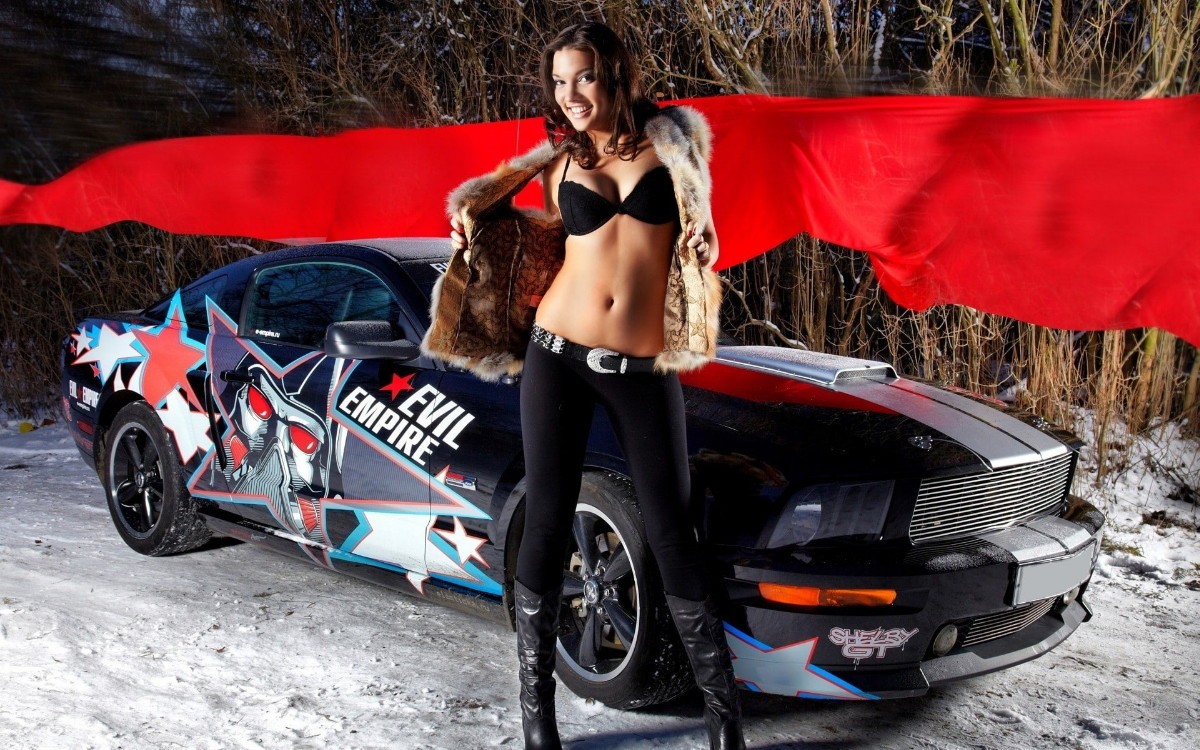  Mustang Girl